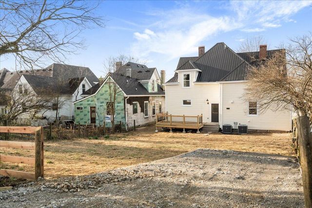 221 W Hickman Street, Winchester, KY 40391