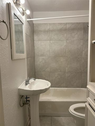 1420 Harrop Avenue, Pasadena, TX 77506