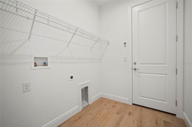 2945 STEWART CREEK CIRCLE, Plant City, FL 33565