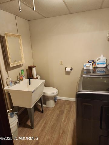 2321 STARLING DRIVE, Jefferson City, MO 65109