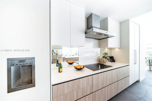 6103 Aqua Ave 701, Miami Beach, FL 33141