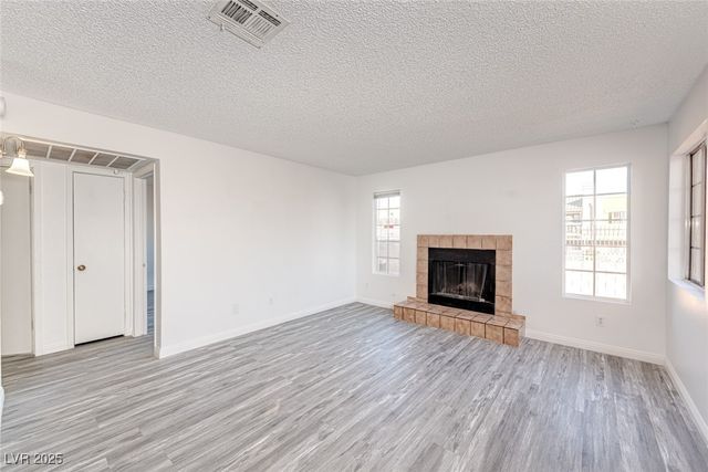 2684 Bryandouglas Drive B, Las Vegas, NV 89121