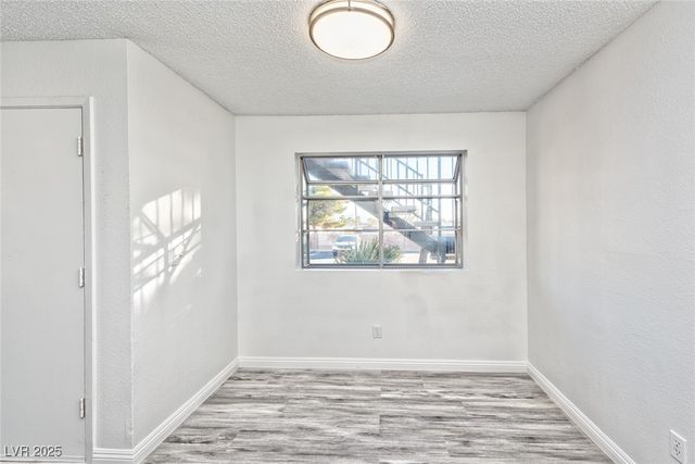 2684 Bryandouglas Drive B, Las Vegas, NV 89121