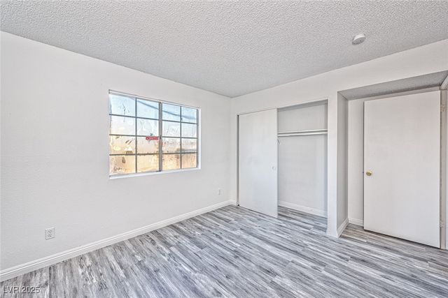 2684 Bryandouglas Drive B, Las Vegas, NV 89121