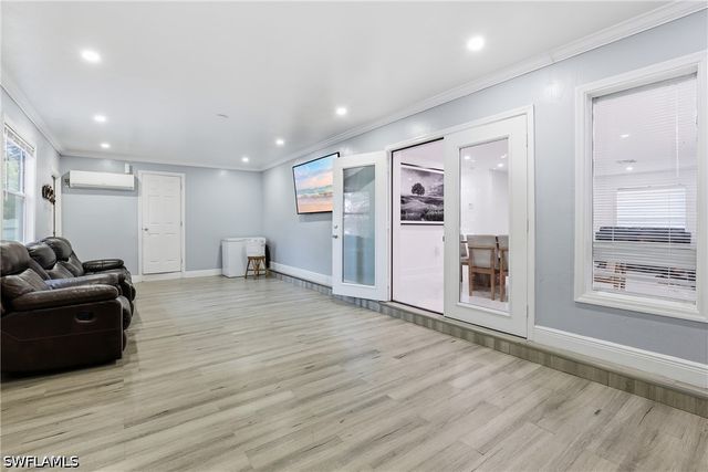 6005 Star Grass LN, Naples, FL 34116
