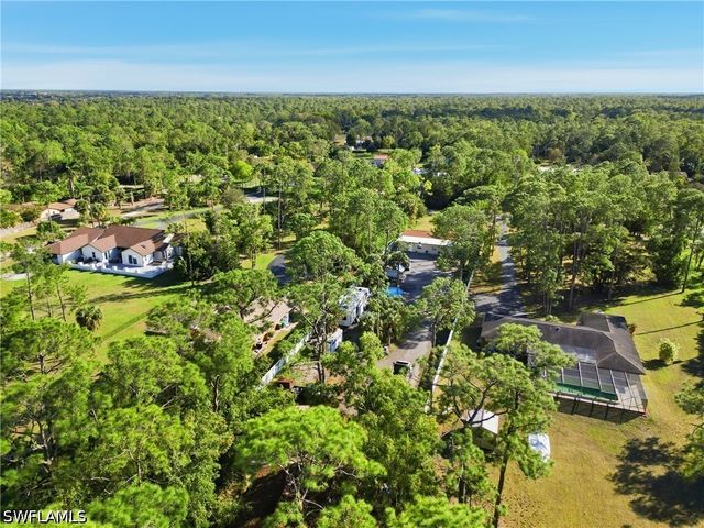 6005 Star Grass LN, Naples, FL 34116