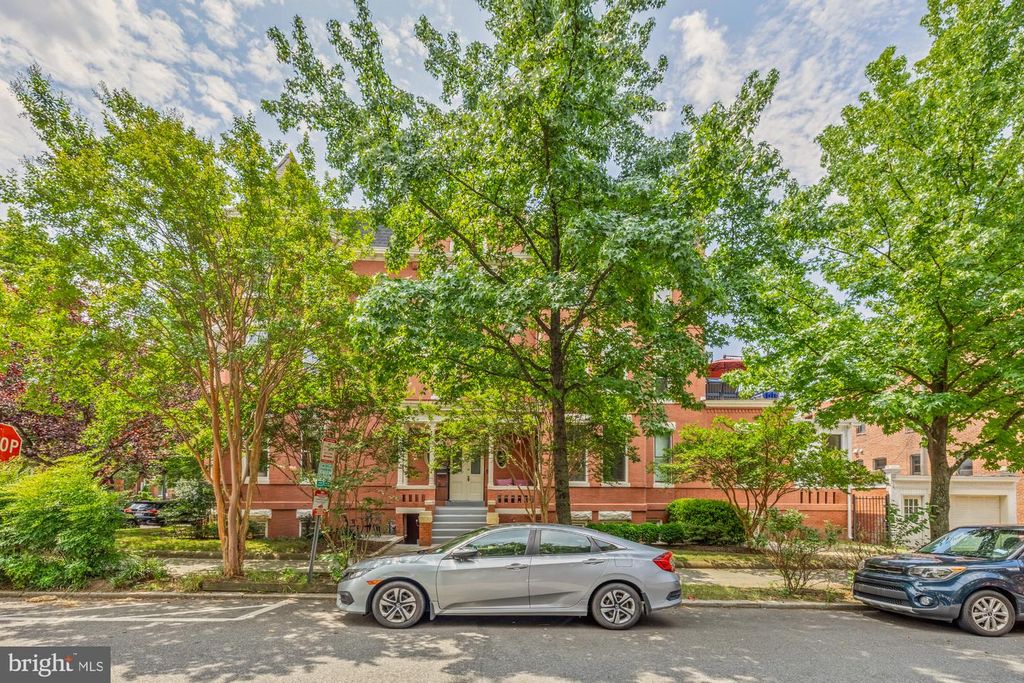 100 W ST NW, Washington, DC 20001