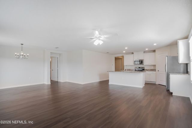 2237 PEBBLE POINT Drive, Green Cove Springs, FL 32043