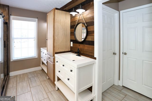 505 Emerald Point, Monroe, GA 30655