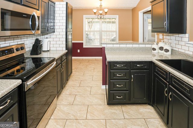 505 Emerald Point, Monroe, GA 30655