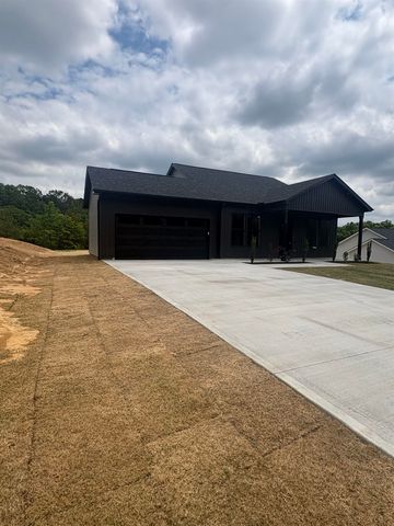 330 Minkum Rd, Gaffney, SC 29340