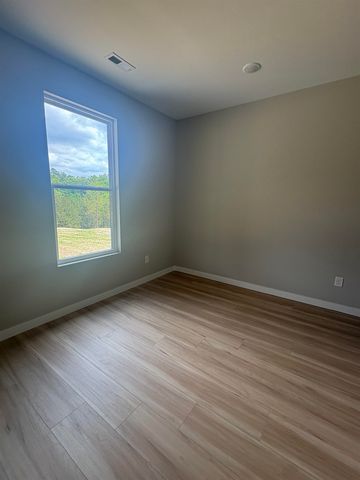 330 Minkum Rd, Gaffney, SC 29340
