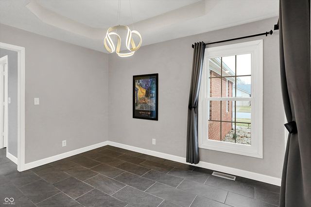 6104 Brandermill Ridge, Columbus, IN 47203