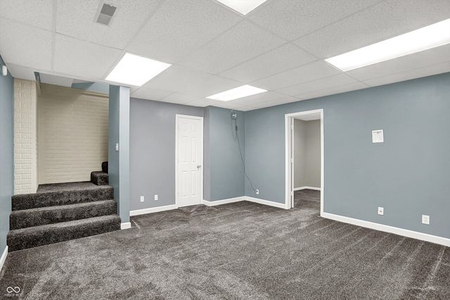 6104 Brandermill Ridge, Columbus, IN 47203