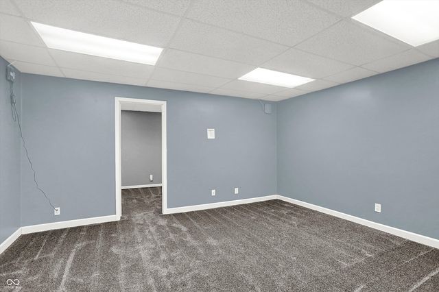 6104 Brandermill Ridge, Columbus, IN 47203