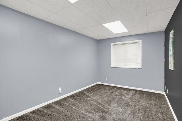 6104 Brandermill Ridge, Columbus, IN 47203