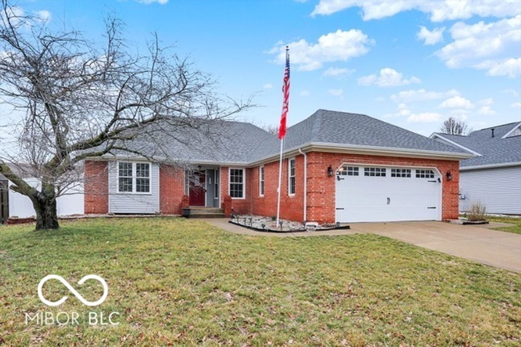 6104 Brandermill Ridge, Columbus, IN 47203