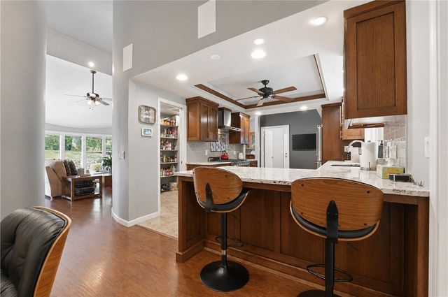 105 E Woodside Lane, Rogers, AR 72756