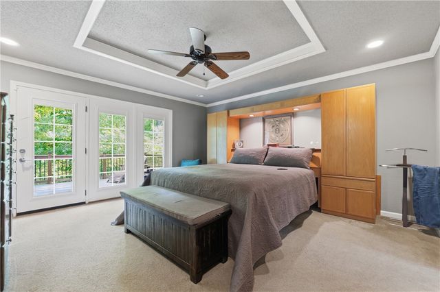 105 E Woodside Lane, Rogers, AR 72756