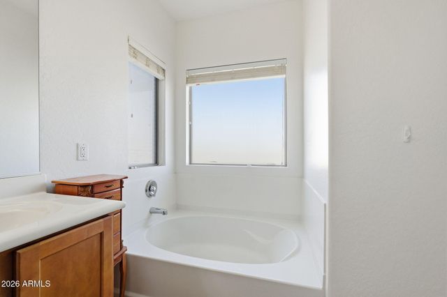 4294 E VELASCO Street, San Tan Valley, AZ 85140