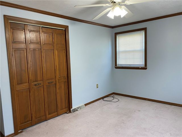 238 Donnell Rd., Lower Burrell, PA 15068
