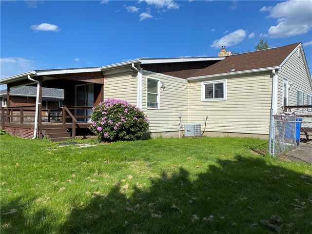 238 Donnell Rd., Lower Burrell, PA 15068