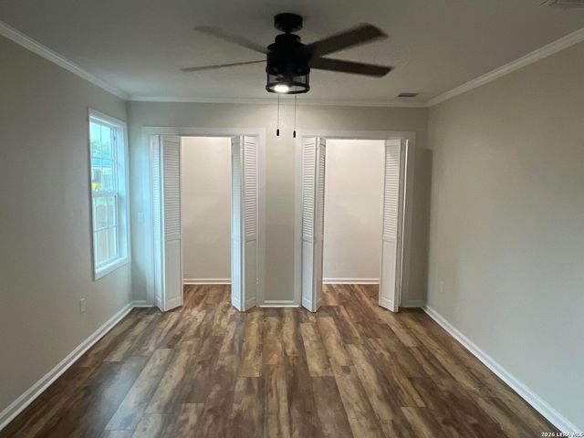 312 N Lavernia, Marion, TX 78124