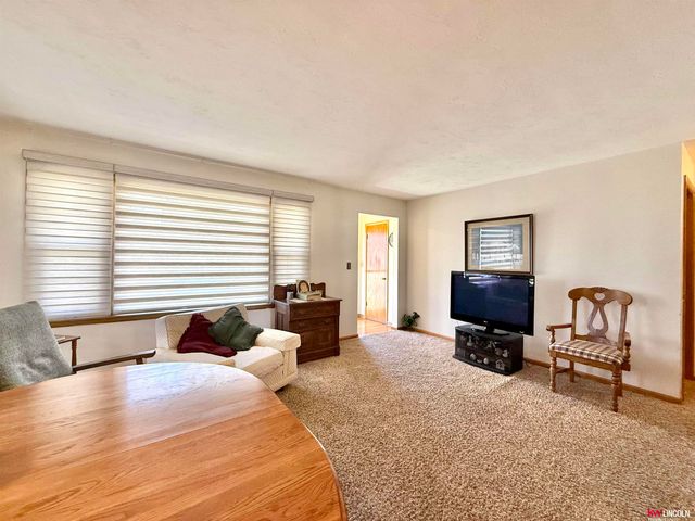 3727 N Street, Lincoln, NE 68510