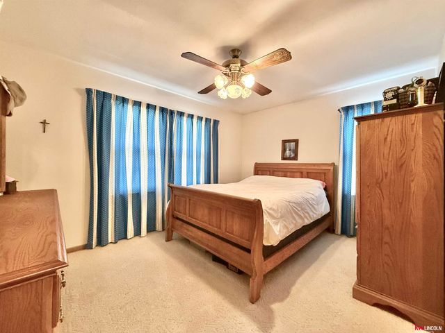 3727 N Street, Lincoln, NE 68510