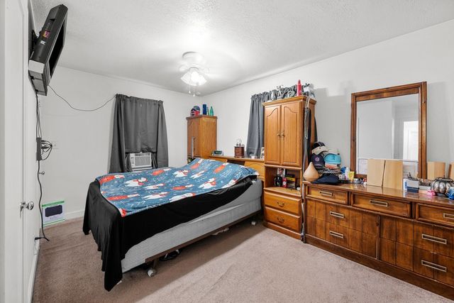 520 9TH Avenue W, Milan, IL 61264