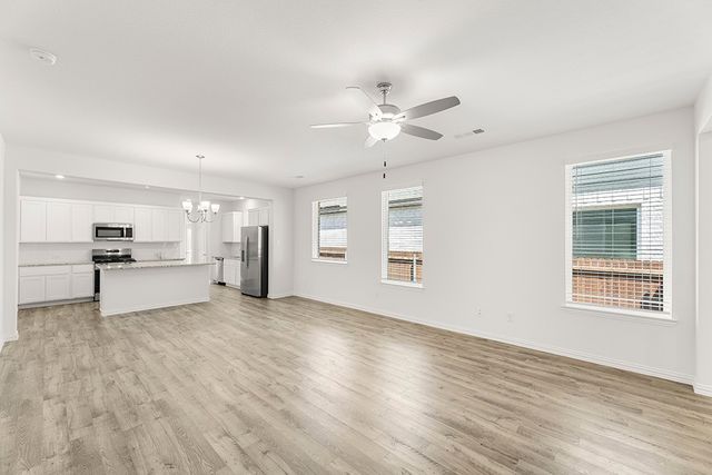 1109 Harvest Heights Drive, Lavon, TX 75166