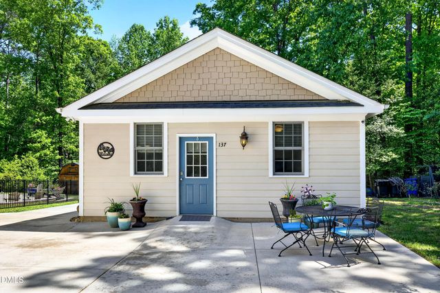 139 Henrys Watch Lane, Pittsboro, NC 27312
