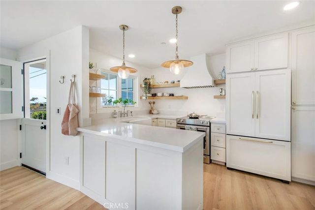 1445 Bluebird Canyon, Laguna Beach, CA 92651