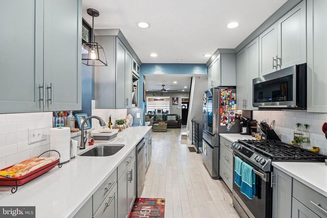 2541 S GALLOWAY ST, Philadelphia, PA 19148