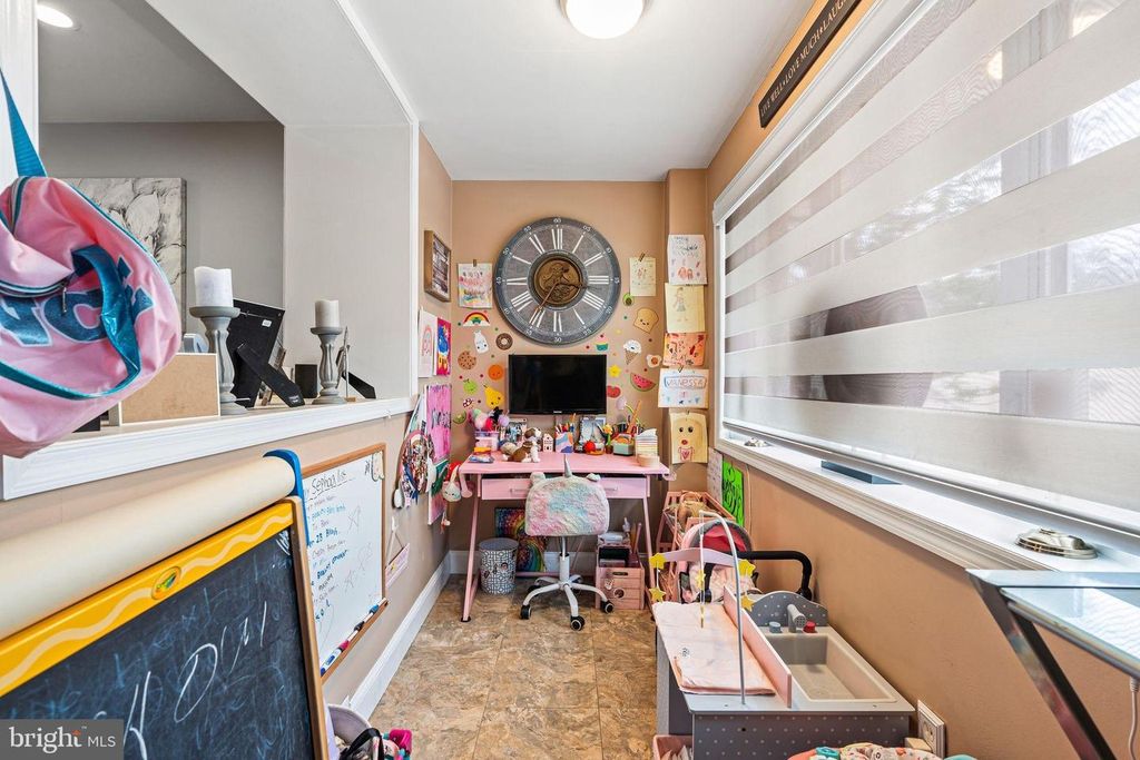2541 S GALLOWAY ST, Philadelphia, PA 19148