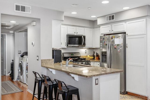 3182 Cabrillo Bay Lane, San Diego, CA 92110