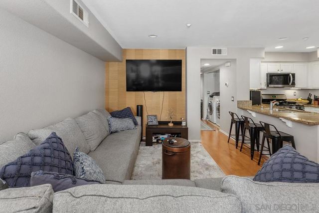 3182 Cabrillo Bay Lane, San Diego, CA 92110