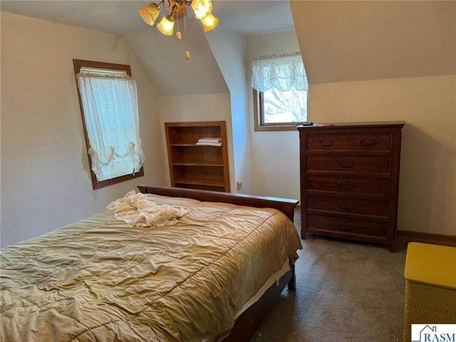 303 E Lafayette Street, Mankato, MN 56001