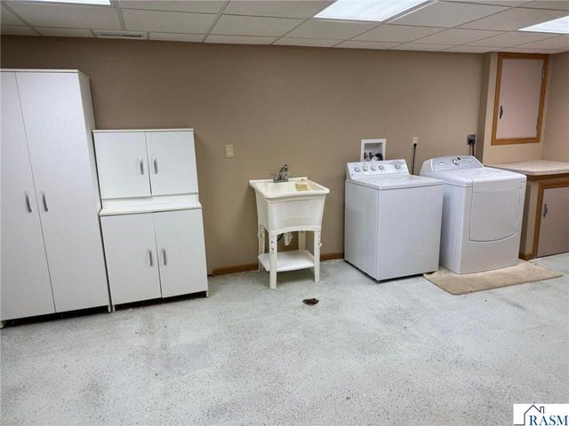 303 E Lafayette Street, Mankato, MN 56001