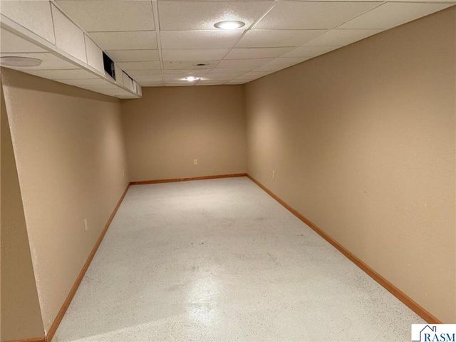 303 E Lafayette Street, Mankato, MN 56001