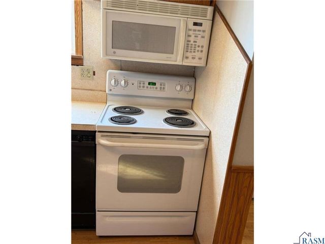 303 E Lafayette Street, Mankato, MN 56001