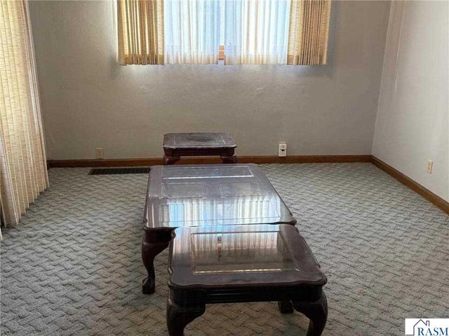 303 E Lafayette Street, Mankato, MN 56001