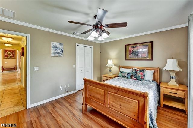 311 SW 32nd PL, Cape Coral, FL 33991