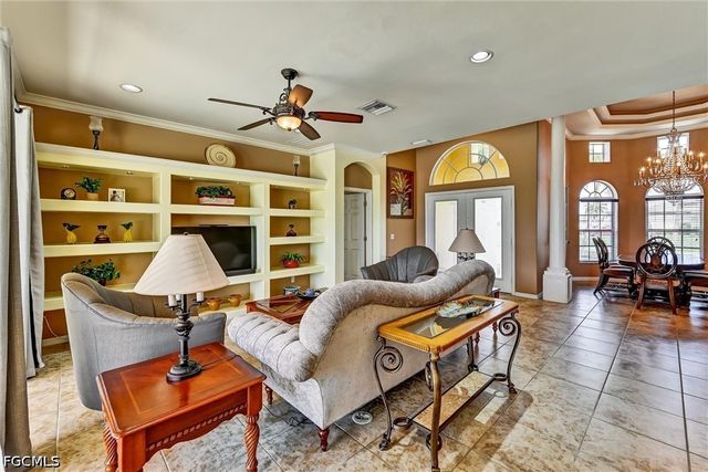 311 SW 32nd PL, Cape Coral, FL 33991