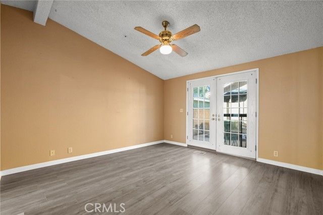 13691 Gavina Avenue 585, Sylmar (los Angeles), CA 91342