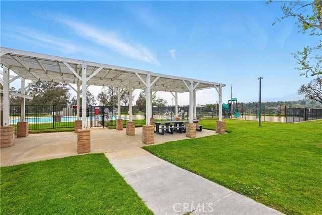 13691 Gavina Avenue 585, Sylmar (los Angeles), CA 91342