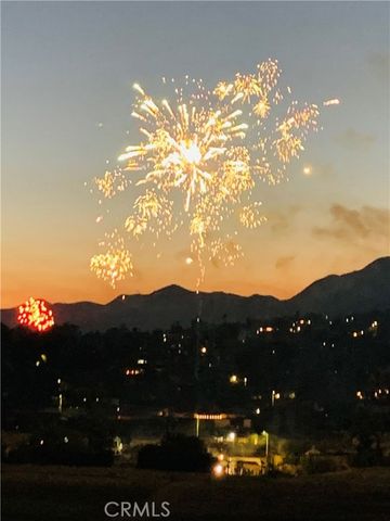 13691 Gavina Avenue 585, Sylmar (los Angeles), CA 91342