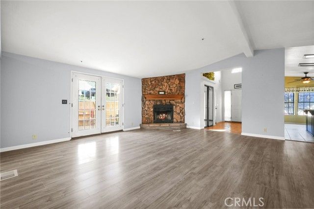 13691 Gavina Avenue 585, Sylmar (los Angeles), CA 91342