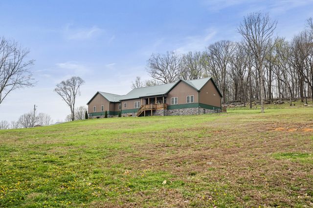 2095 Linwood Rd, Watertown, TN 37184
