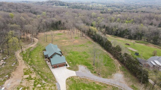 2095 Linwood Rd, Watertown, TN 37184